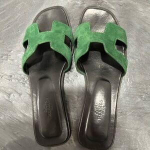 Authentic Hermes oran sandal